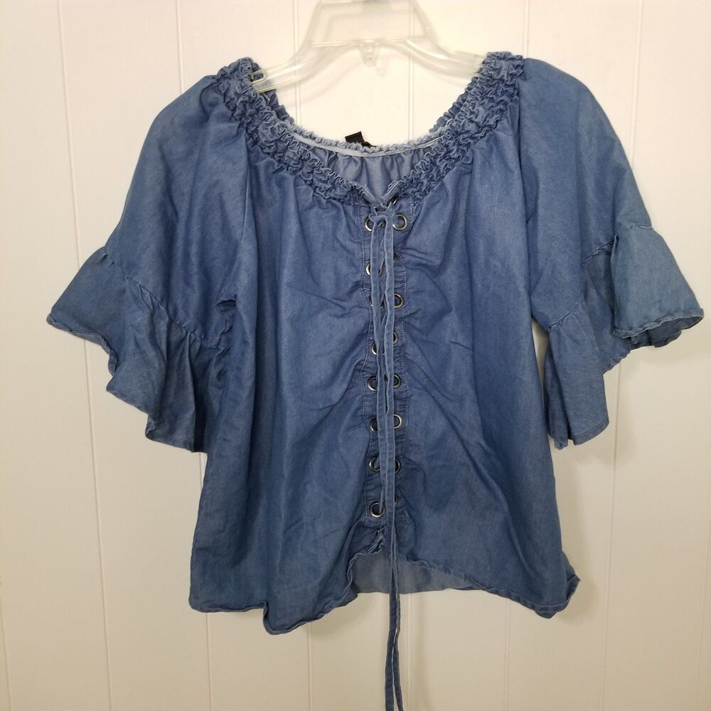 AX Women's Chambray Top Women's Size 1X Blue Ruffled Sleeve Grommets